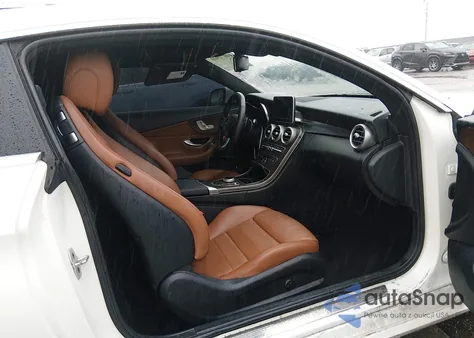 2018 Mercedes-Benz C 300 from USA, damaged, VIN WDDWJ4JB4JF652056